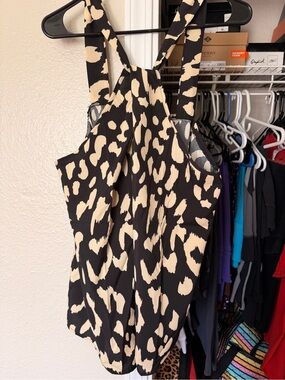 SHEIN Black and Beige Tank Top